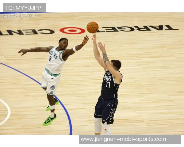 浓眉与欧文仅同场25分钟他们的组合究竟能否带来奇迹